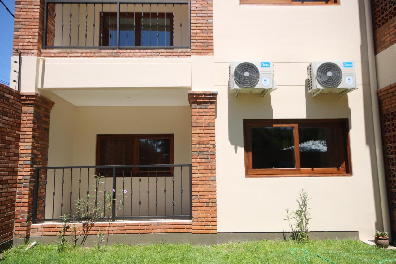 Aparthotel Los Laureles San Lorenzo de la Frontera Exterior foto